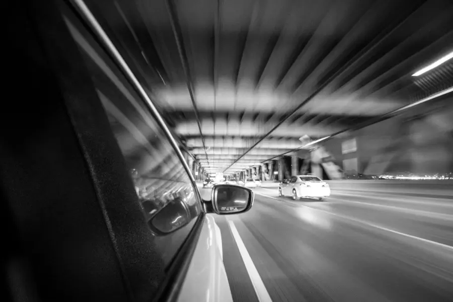 Auto diesel e limiti alla circolazione, la nuova data è ottobre 2027: cosa cambia in Lombardia