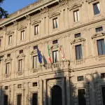 Palazzo Marino ritrova il suo volto: concluso il restauro sostenuto da Tod's