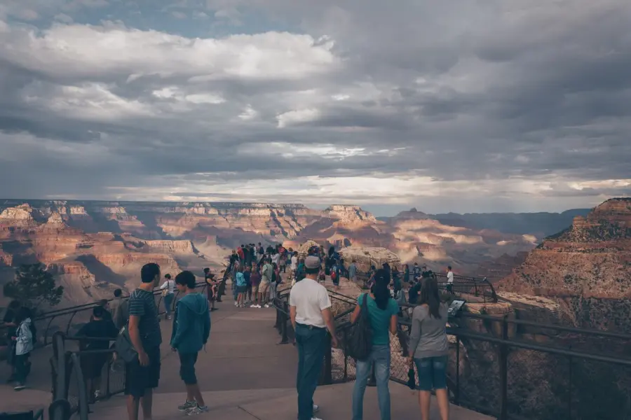 Viaggio in gruppo negli USA: cosa cambia rispetto al viaggio classico