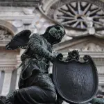 Bolgia, la notte si accende: Poltergst e la techno che brucia l’anima