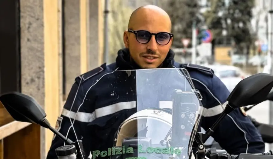 Milano, agente della Polizia locale muore durante l'inseguimento di un SUV