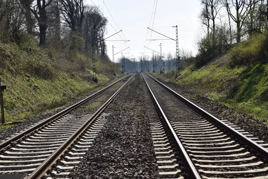 Treni Varese-Milano, circolazione rallentata per un guasto alla rete ferroviaria