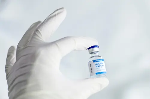 Oltre un milione di vaccinazioni in Lombardia. Bertolaso: “Sistema efficiente, cittadini consapevoli”