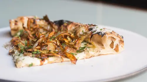 la pizza di Confine a Milano