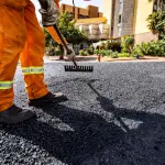 Milano investe 56 milioni nelle strade: interventi su asfalto e marciapiedi