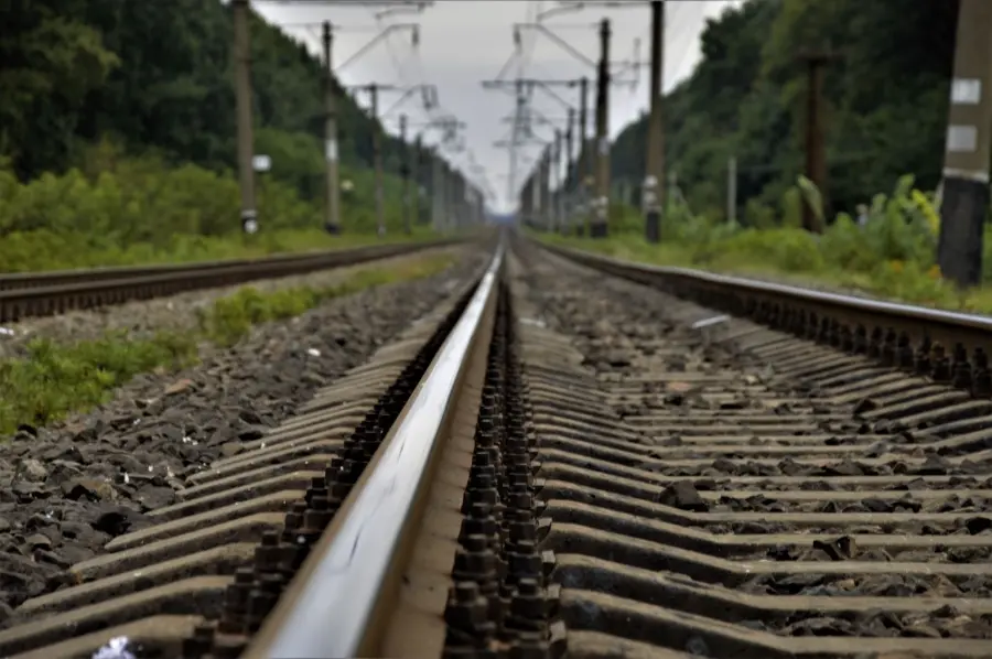 Alta Velocità Milano-Bologna, otto giorni di lavori ad agosto: come cambiano i treni