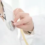 Dieci infermieri uzbeki arrivano in Lombardia: la sanità apre al mondo