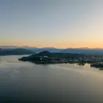 La pioggia fa risalire i grandi laghi lombardi: recuperano il Maggiore e il Como