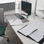 Milano, oltre 50mila persone hanno lasciato il posto fisso nel 2026